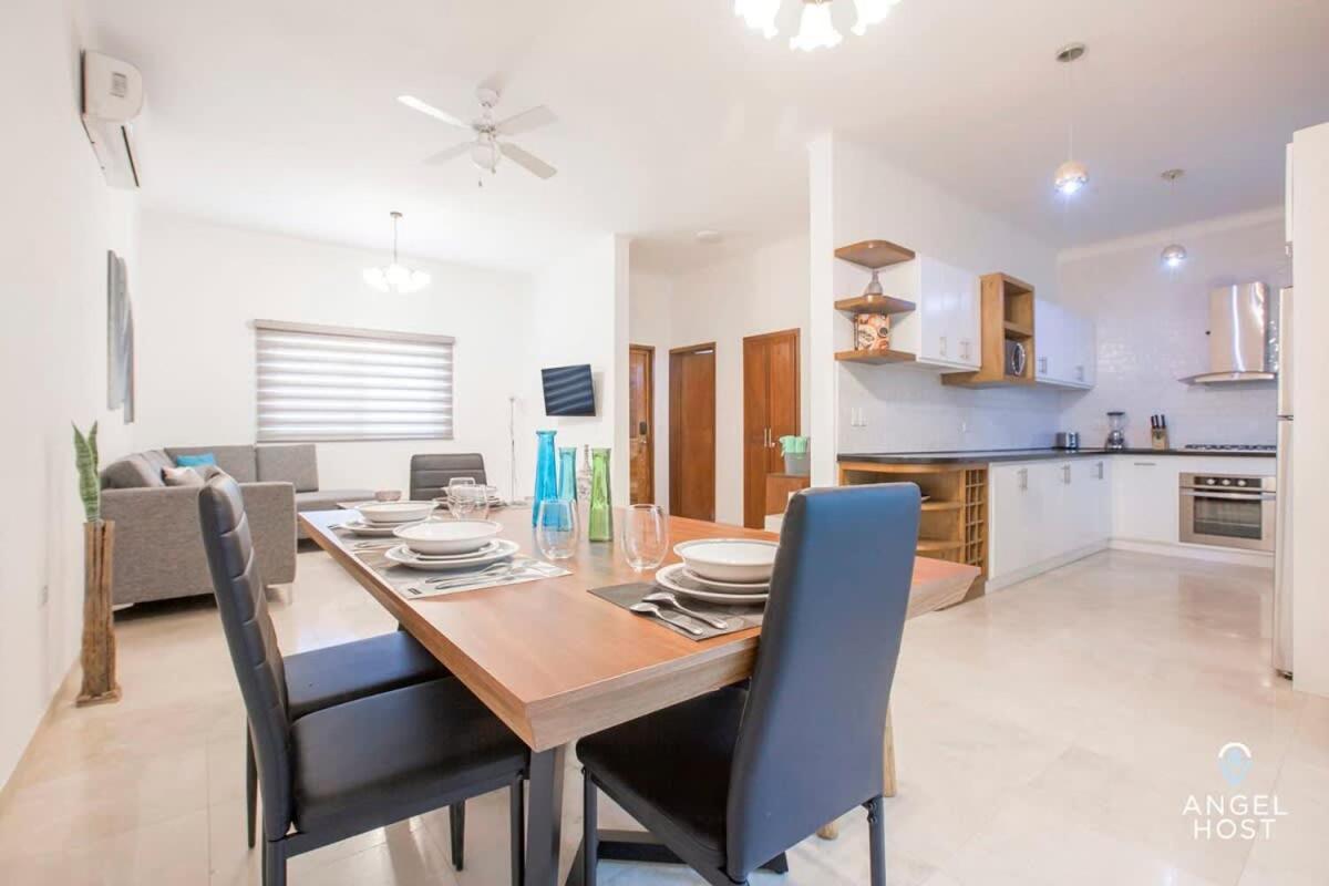 לה פז Brand New Townhome With Private Rooftop מראה חיצוני תמונה